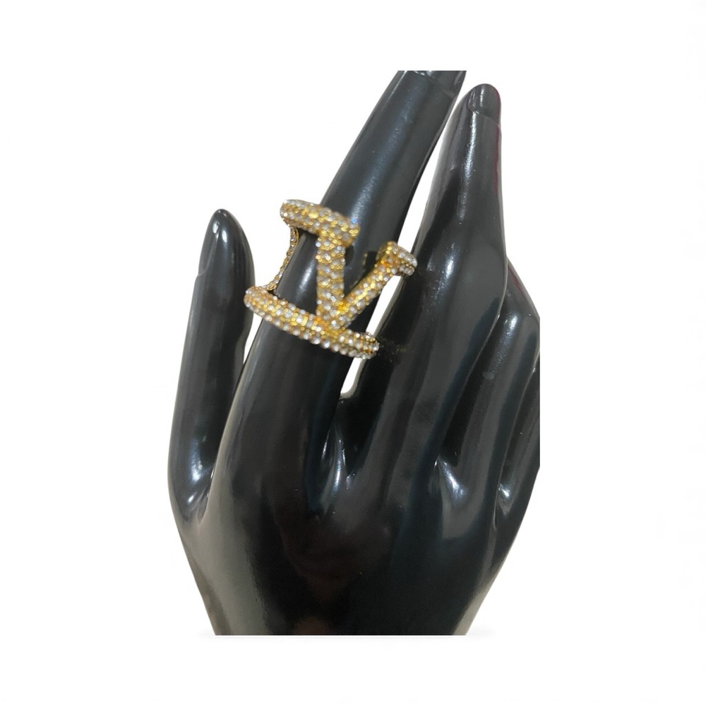 Elegant Gold-Tone Ring